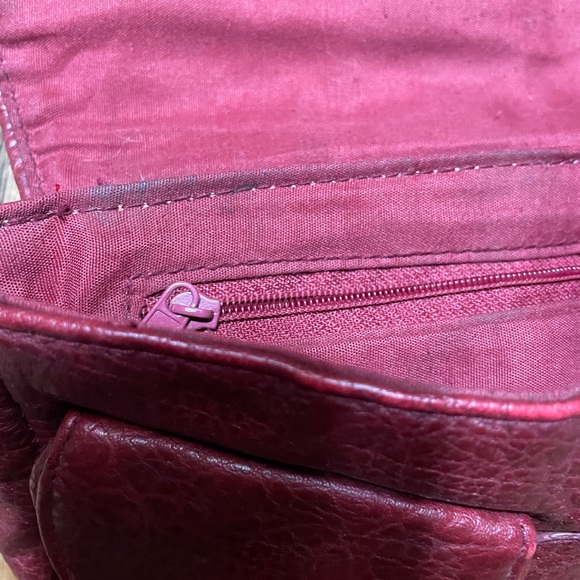 Vintage Mini Handbag Burgundy - Picture 14 of 15